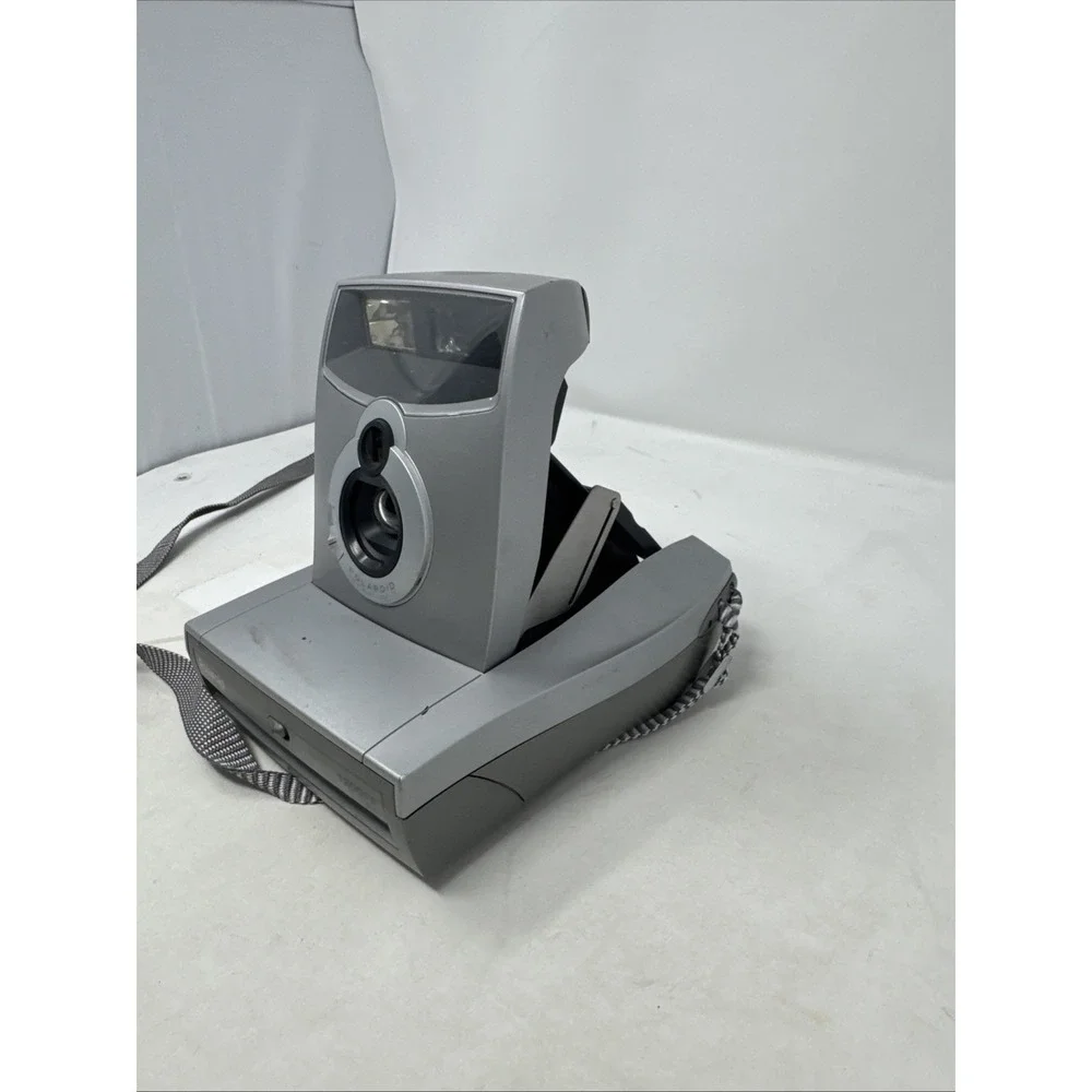 Vintage Polaroid 1200FF Camera -‎ Untested In As Is Condition